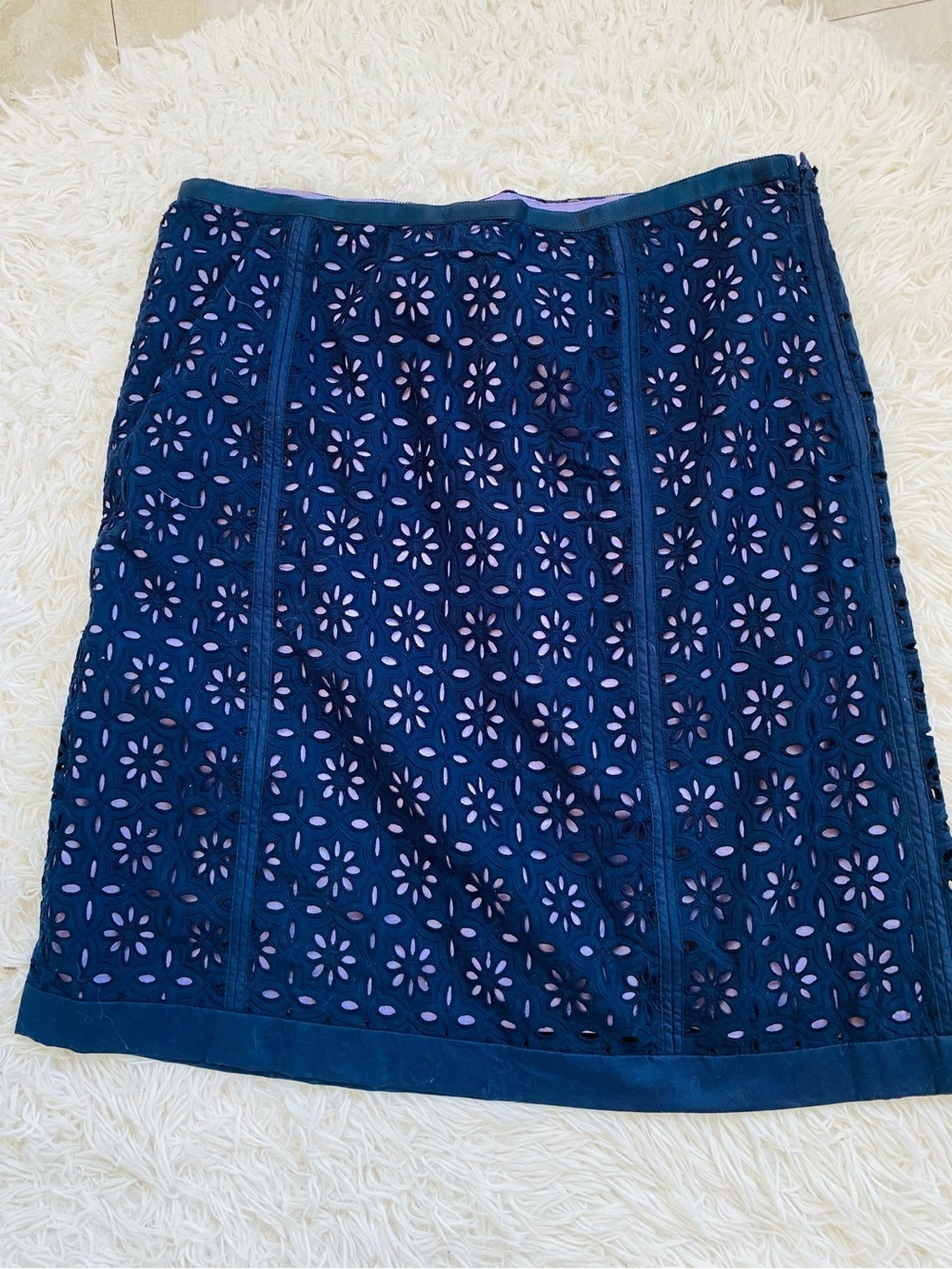 Robert Graham Navy Blue Cotton Eyelet Skirt Purple Lined Size 12